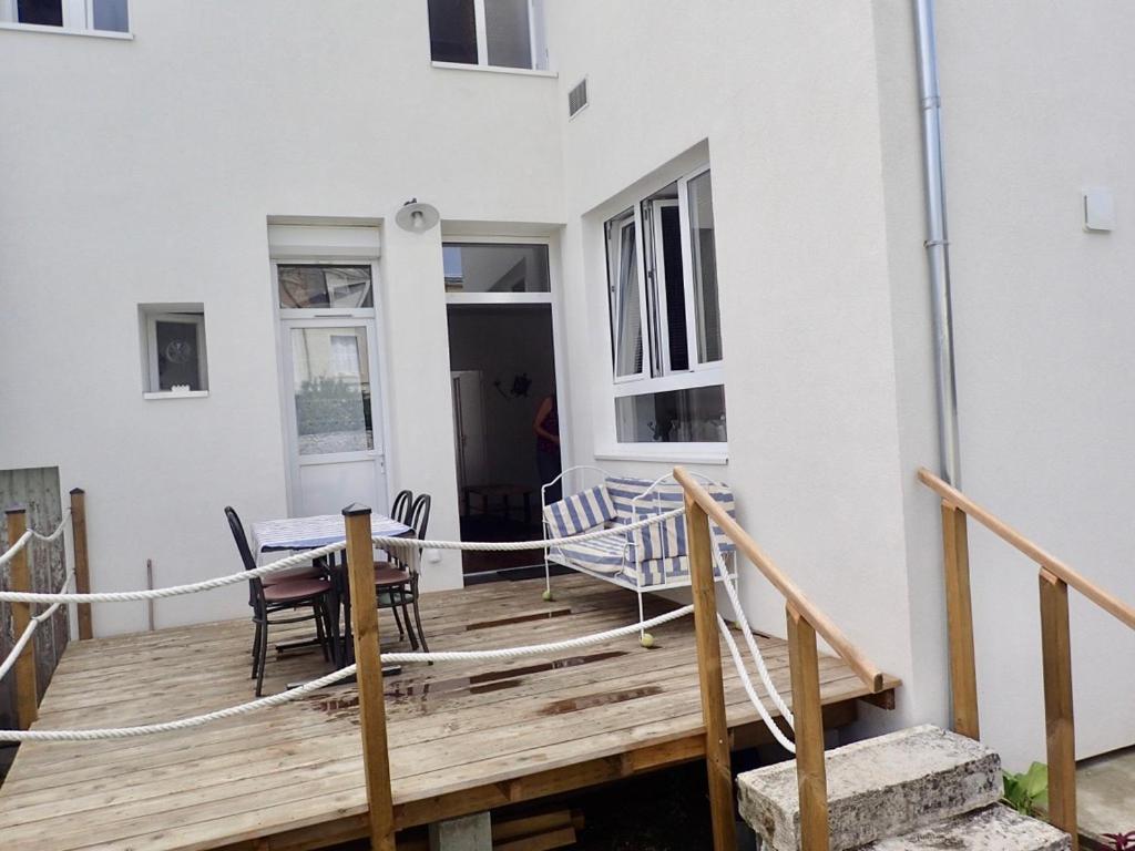 Appartement Tempere Avec Terrasse Tours Eksteriør bilde